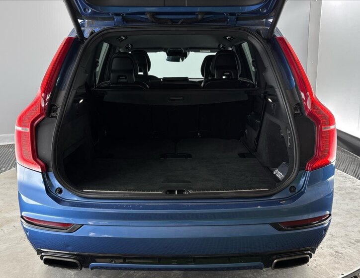 Volvo XC90 SUV / Terénní 2,0 l 173 kw