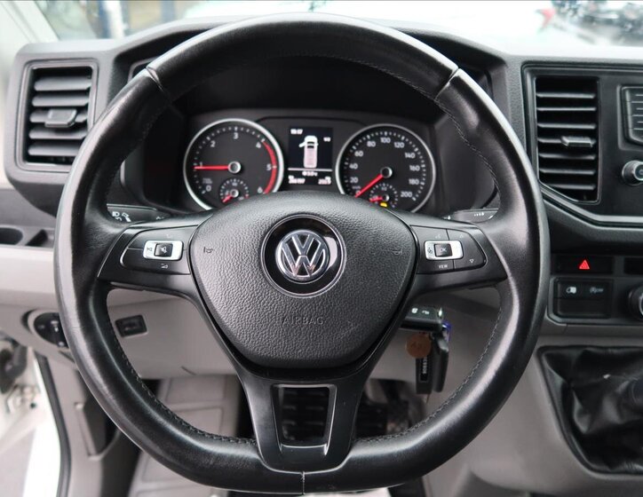 Volkswagen Crafter 15