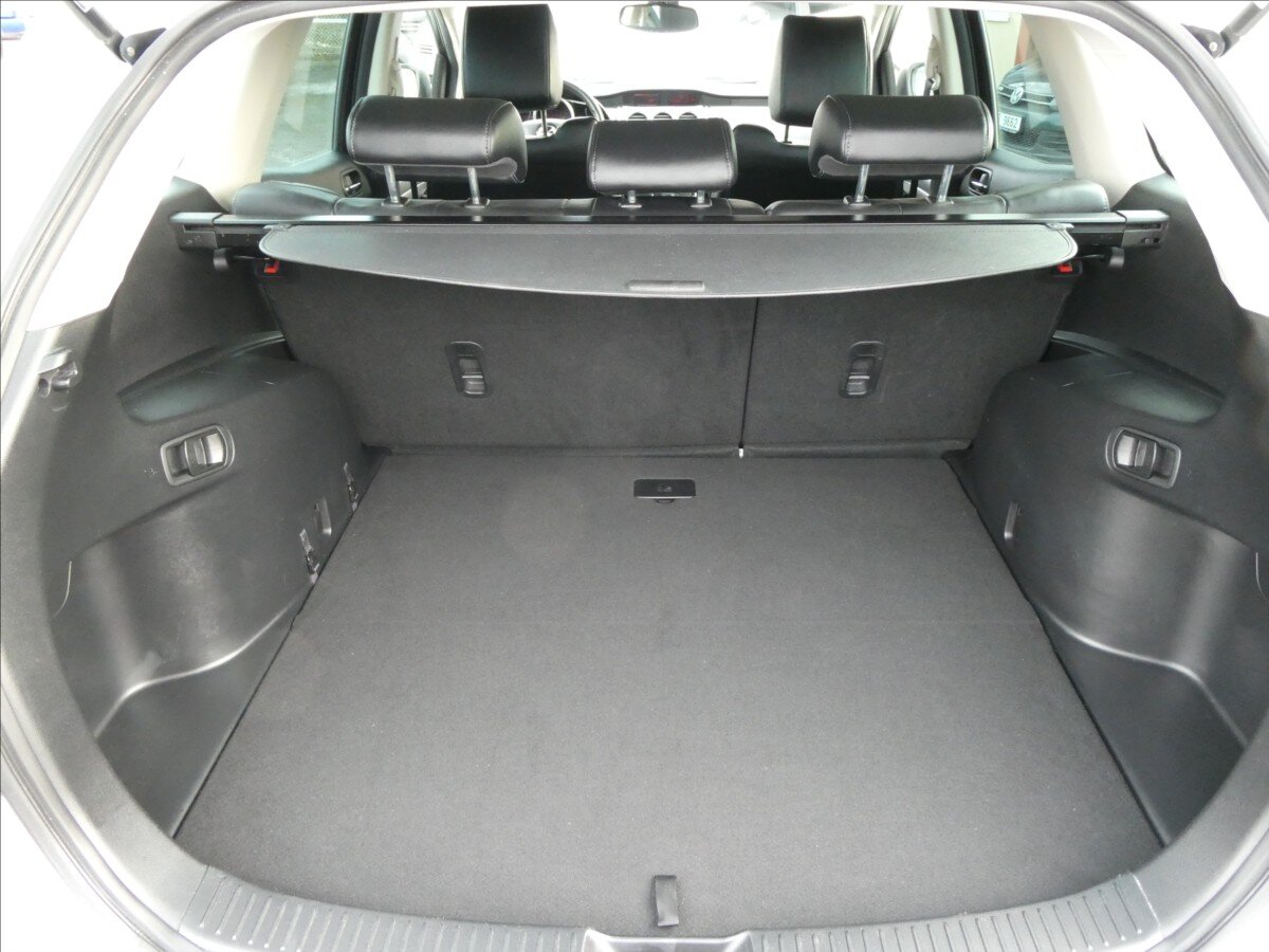 Mazda CX-7 SUV 2,2 l 127 kw