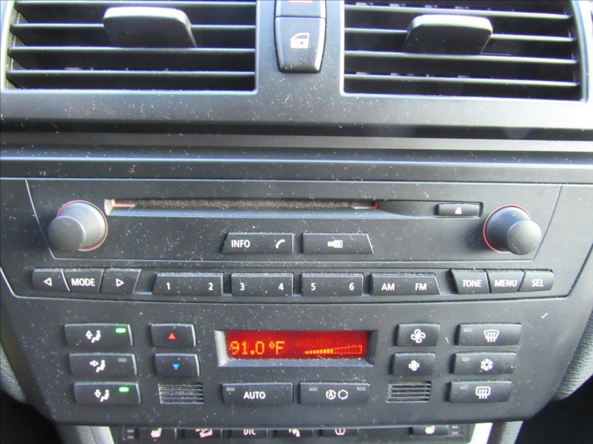 BMW X3 SUV 2,0 l 130 kw