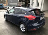 Ford Focus Hatchback 999,0 92 kw