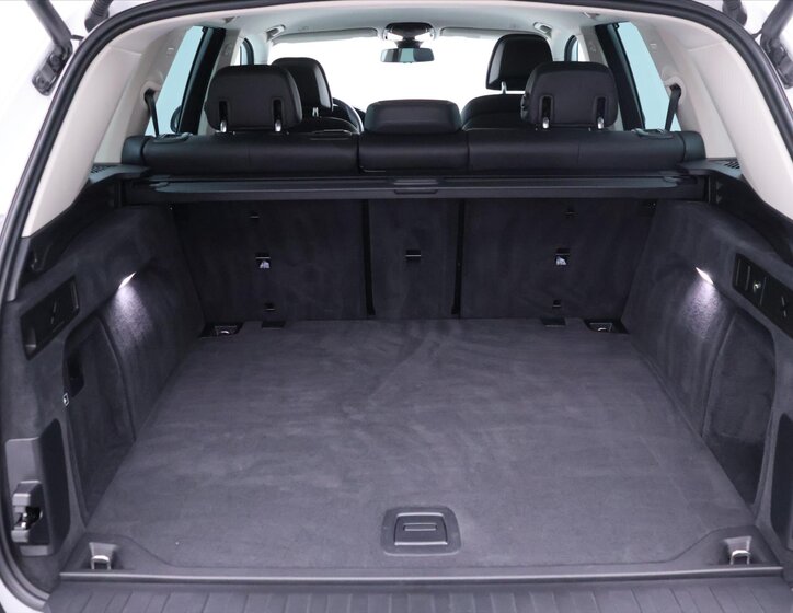 BMW X5 SUV / Terénní 3,0 l 245 kw