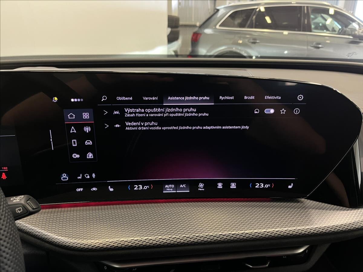 Audi Q5 SUV / Terénní 2,0 l 150 kw