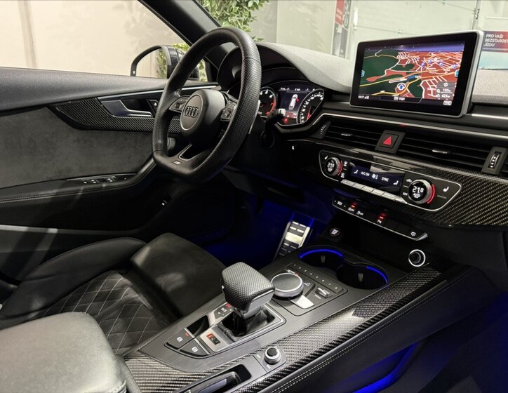 Audi RS 4 Kombi 2,9 l 331 kw