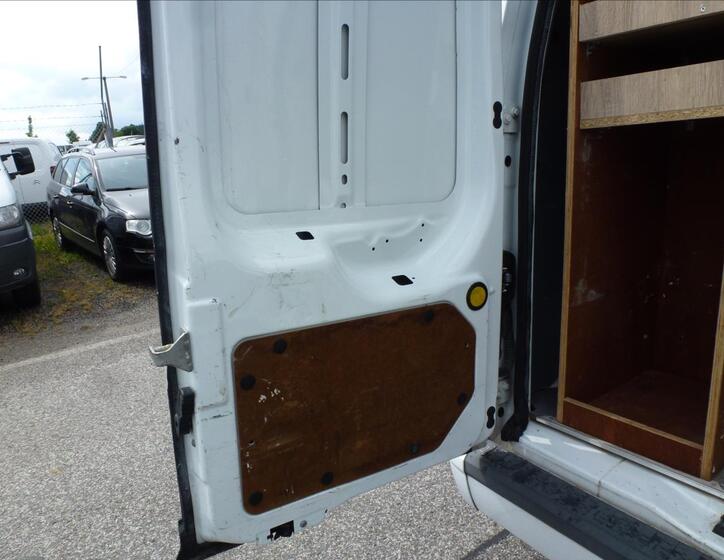 Ford Transit Connect 19