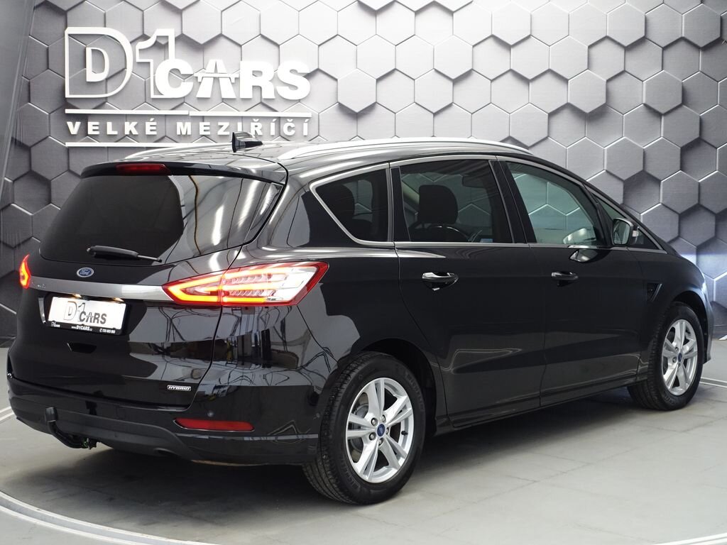 Ford S-MAX