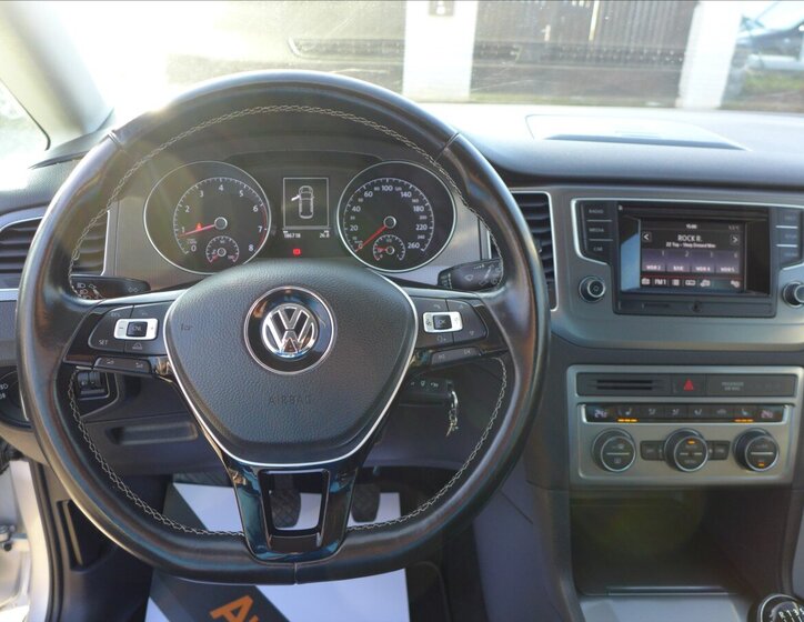 Volkswagen Golf Sportsvan Kombi 1,2 l 63 kw