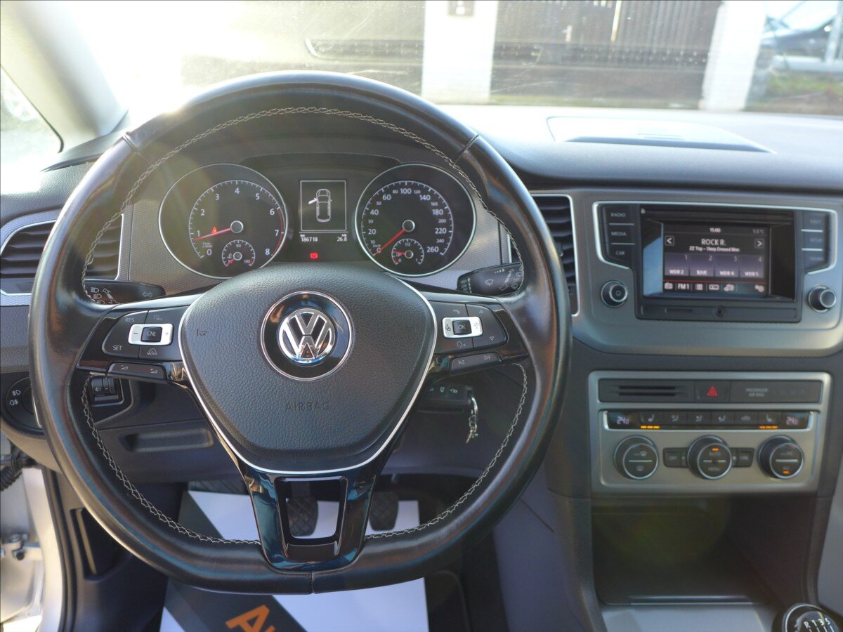 Volkswagen Golf Sportsvan Kombi 1,2 l 63 kw