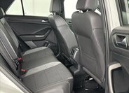 Volkswagen T-Roc SUV / Terénní 2,0 l 221 kw