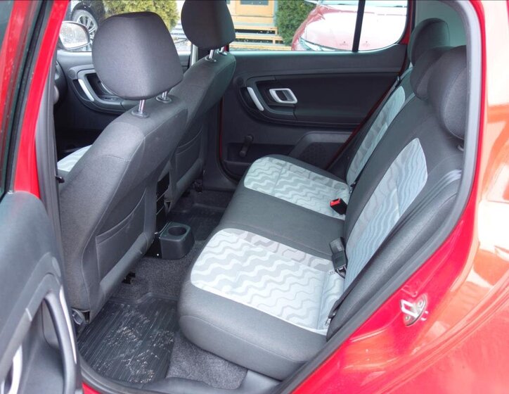 Škoda Fabia Hatchback 1,2 l 44 kw