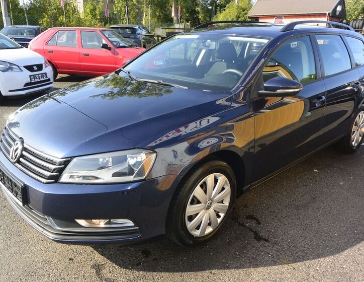 Volkswagen Passat 1
