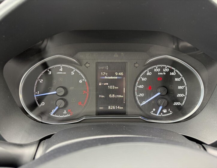 Toyota Yaris Hatchback 1,5 l 82 kw