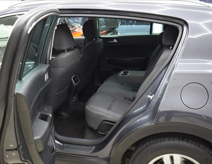 KIA Sportage SUV 1,7 l 104 kw