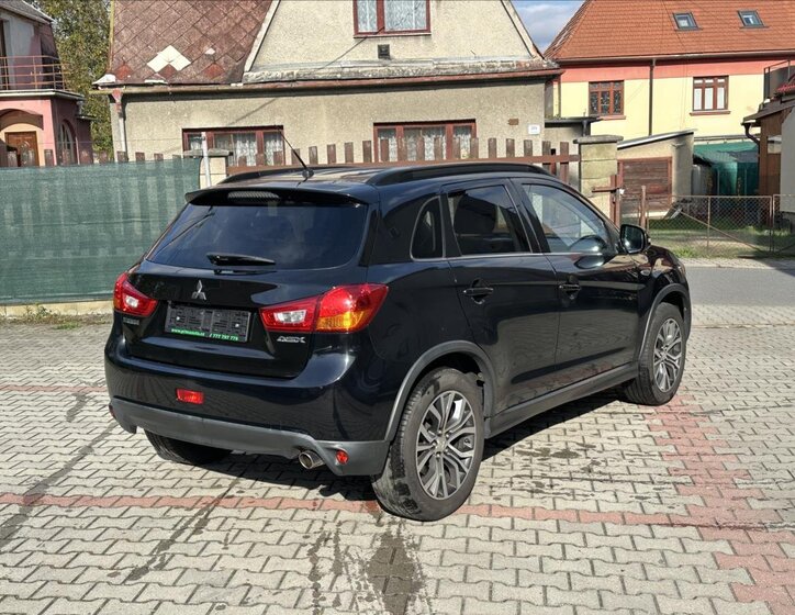 Mitsubishi ASX SUV 1,6 l 86 kw