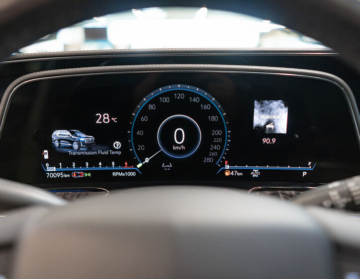 Cadillac Escalade 24