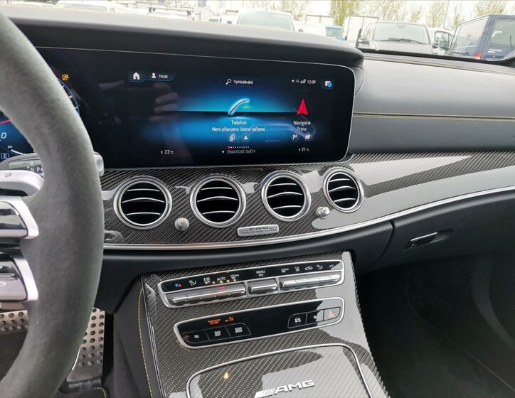 Mercedes-Benz Třídy E 9