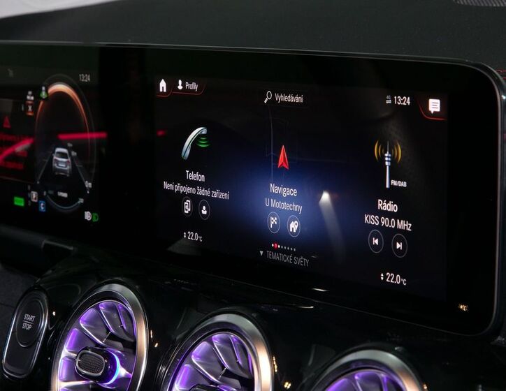 Mercedes-Benz EQA 24