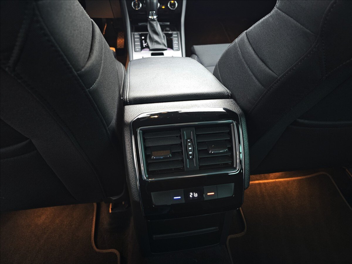 Škoda Superb Kombi 2,0 l 110 kw