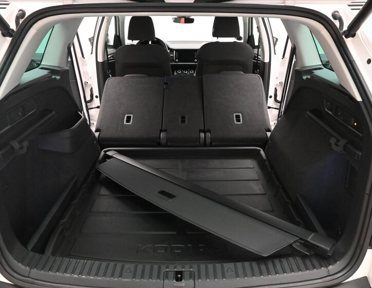 Škoda Kodiaq SUV / Terénní 1,5 l 110 kw