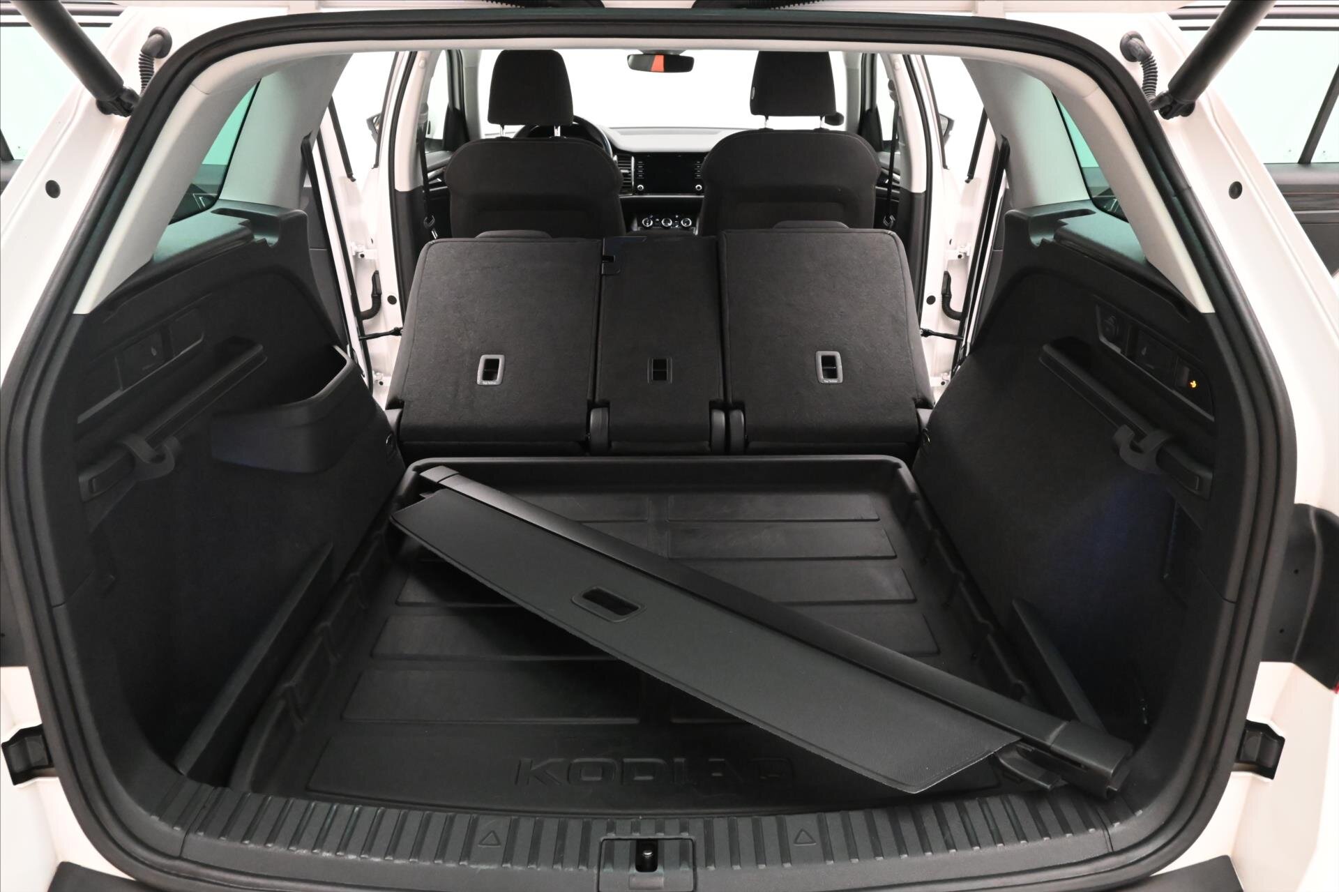 Škoda Kodiaq SUV / Terénní 1,5 l 110 kw