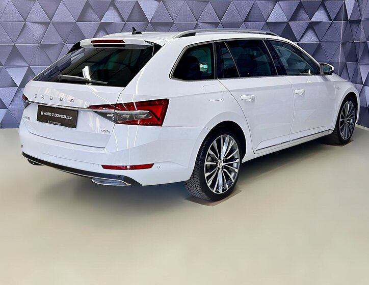 Škoda Superb Kombi 2,0 l 147 kw