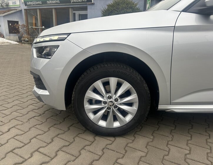 Škoda Kamiq Hatchback 999,0 85 kw