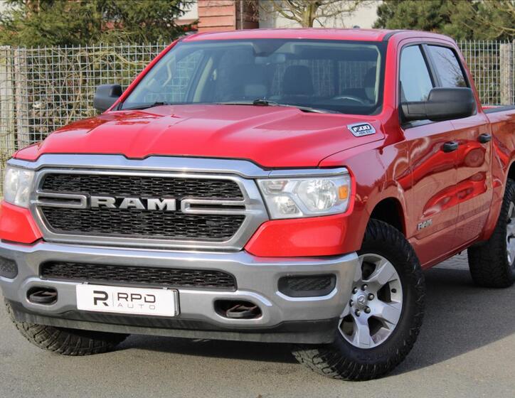 Dodge RAM 3