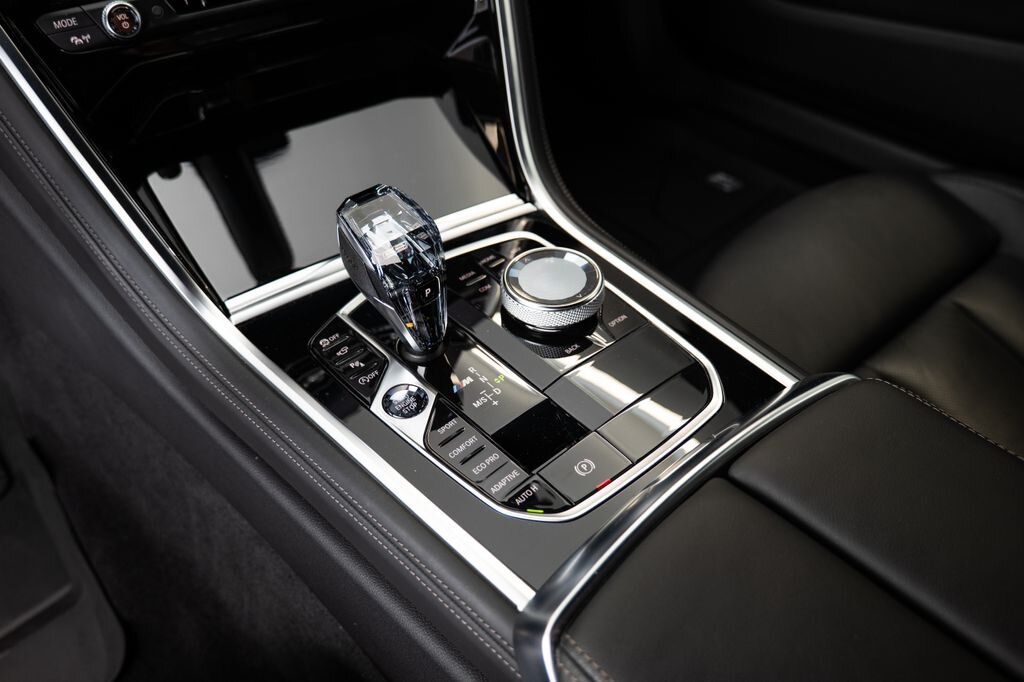 BMW Řada 8 Kupé 4,4 l 390 kw