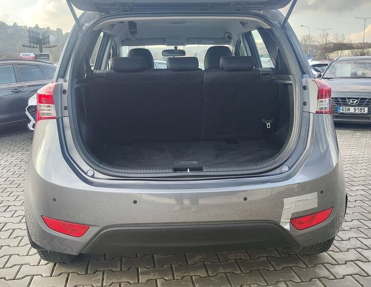 Hyundai ix20 MPV 1,4 l 66 kw