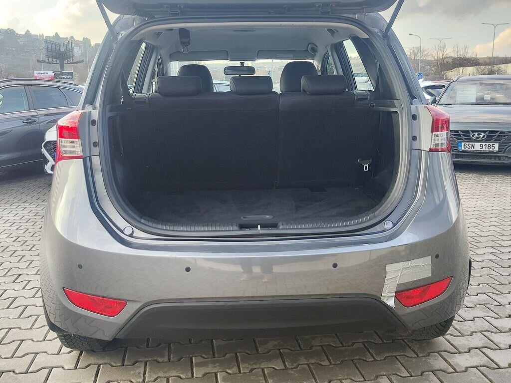 Hyundai ix20 MPV 1,4 l 66 kw