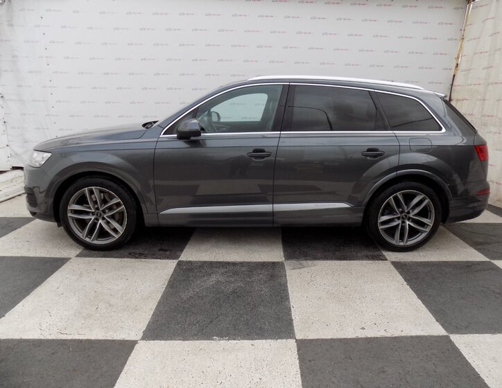Audi Q7 SUV / Terénní 3,0 l 190 kw