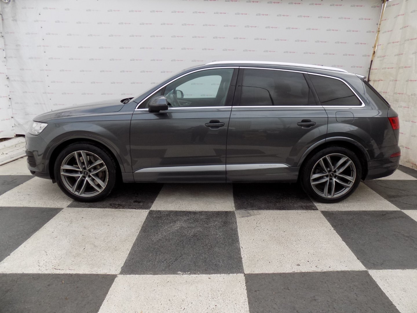 Audi Q7 SUV / Terénní 3,0 l 190 kw