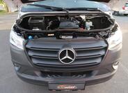 Mercedes-Benz Sprinter 18