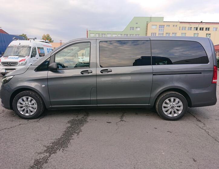 Mercedes-Benz Vito 2