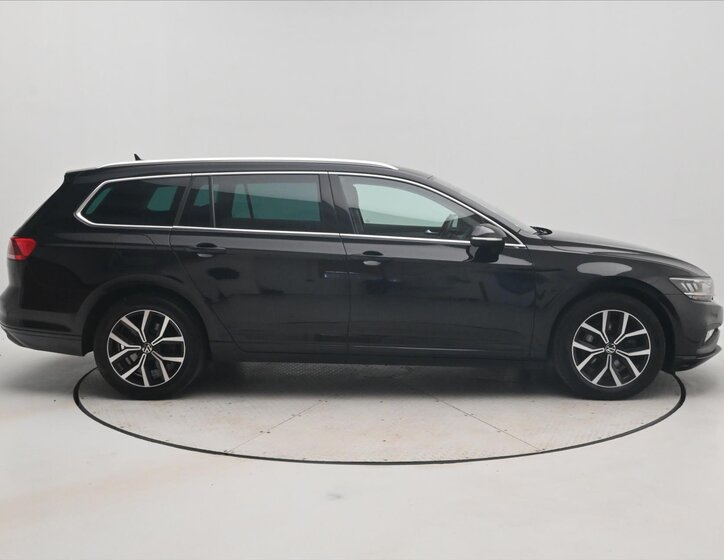Volkswagen Passat Kombi 2,0 l 110 kw