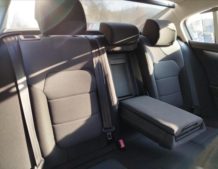 Volkswagen Passat 31