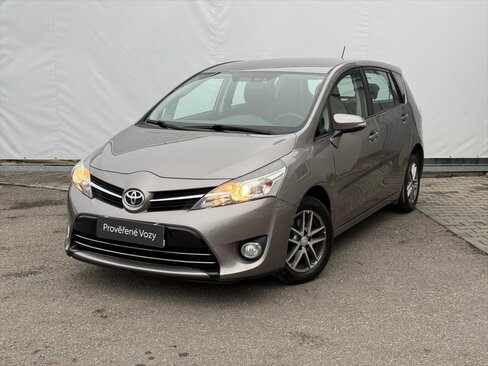 Toyota Verso MPV 1,6 l 97 kw