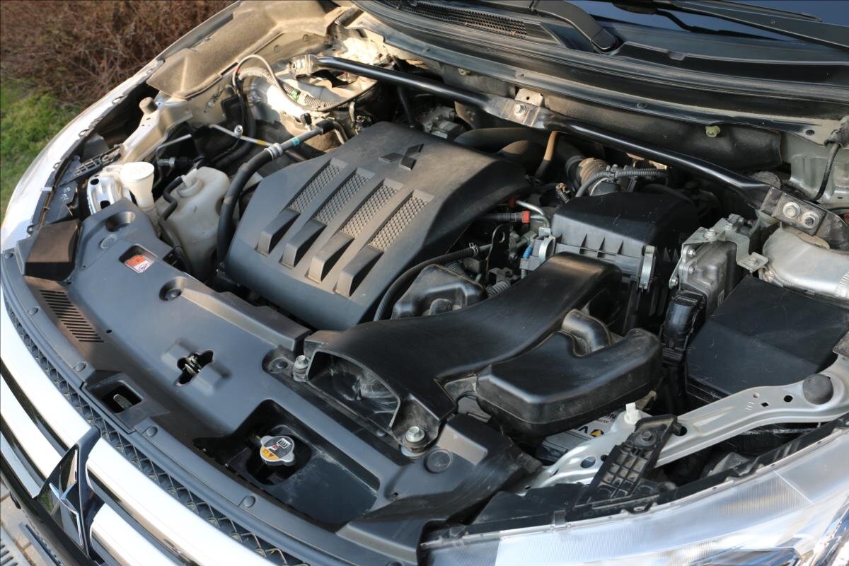 Mitsubishi Eclipse Cross Kombi 1,5 l 120 kw