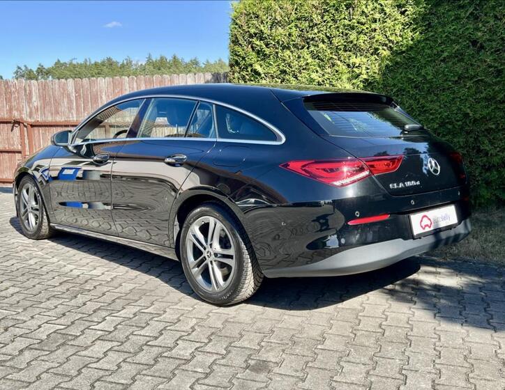 Mercedes-Benz CLA 4
