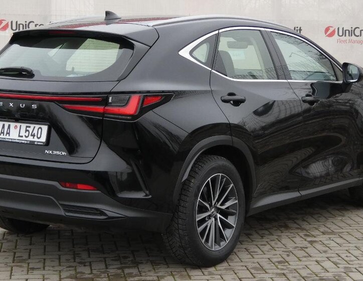 Lexus NX 350h 3