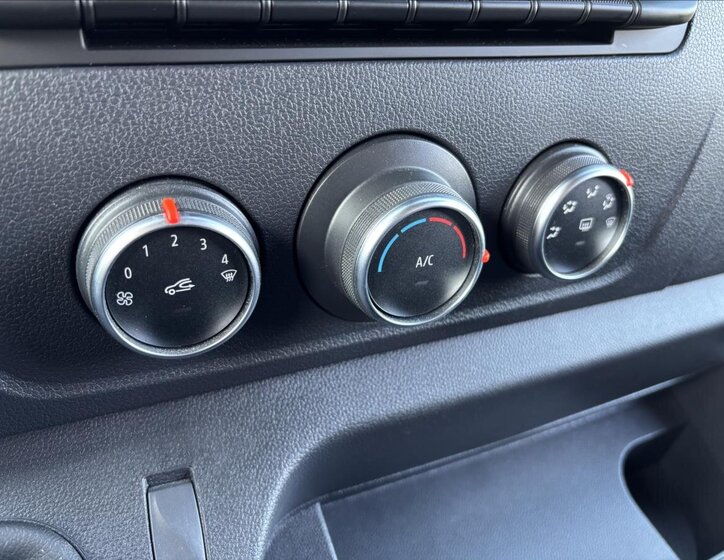 Opel Movano Valník 2,3 l 110 kw