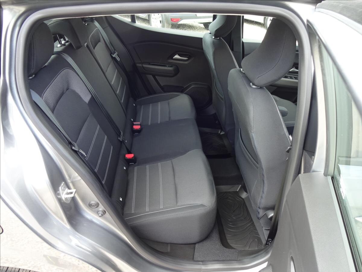 Dacia Sandero Hatchback 999,0 67 kw