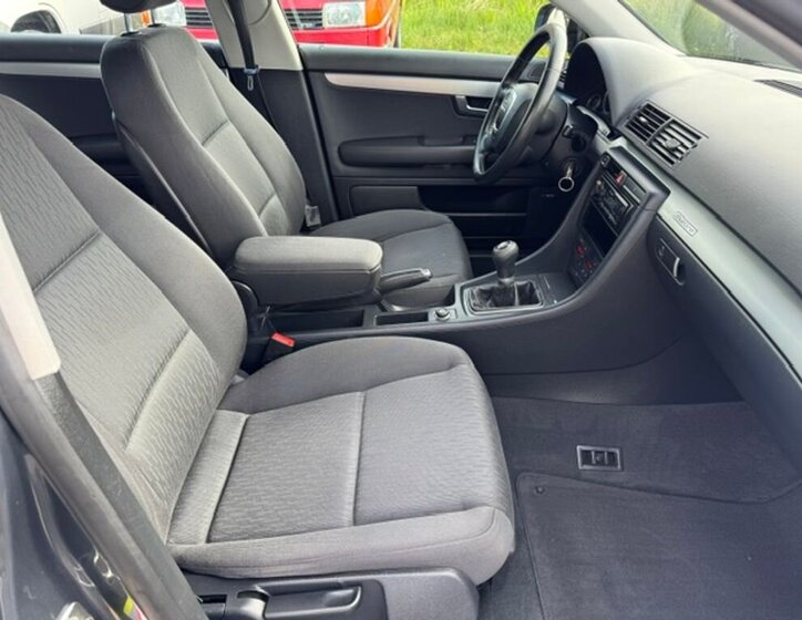 Audi A4 Kombi 2,0 l 103 kw