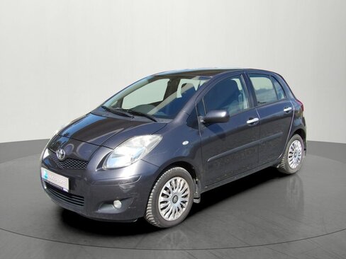Toyota Yaris Hatchback 1,3 l 74 kw