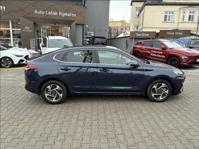 Hyundai i30 Liftback 1,5 l 103 kw