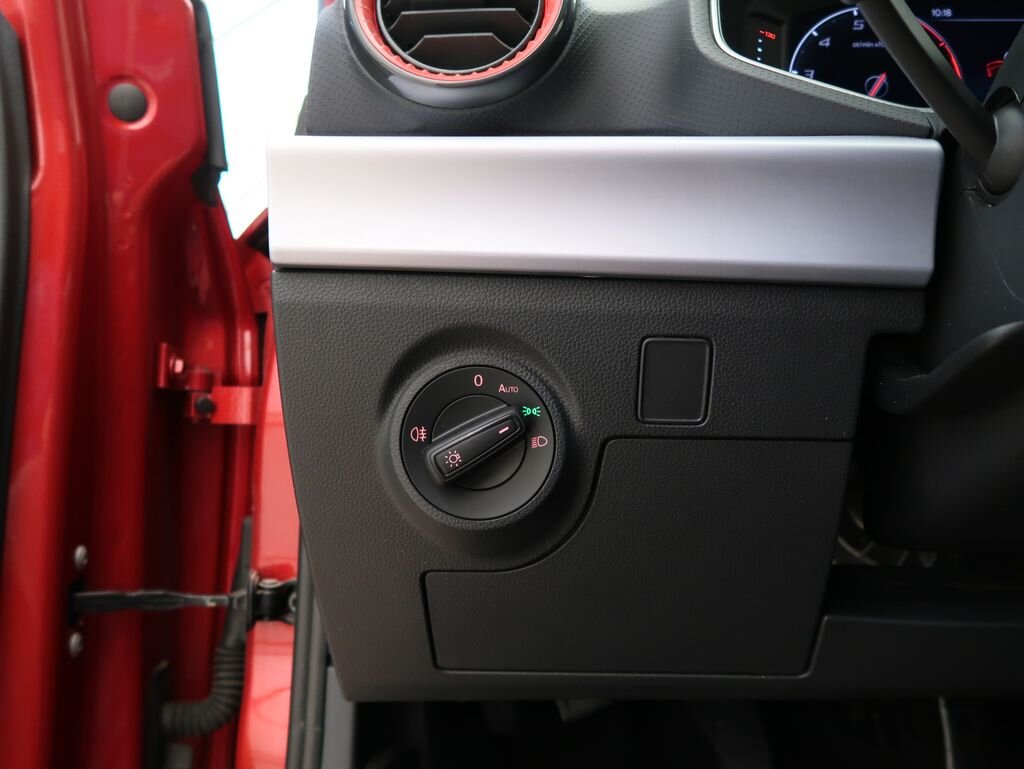 Seat Arona SUV / Terénní 999,0 85 kw