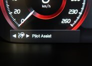 Volvo S90 Sedan / Limuzína 2,0 l 173 kw