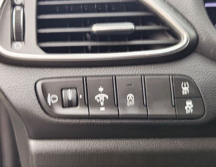 Hyundai i30 Kombi 998,0 88 kw