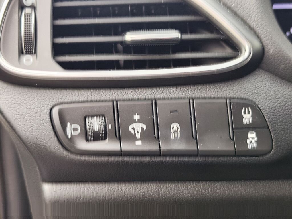 Hyundai i30 Kombi 998,0 88 kw