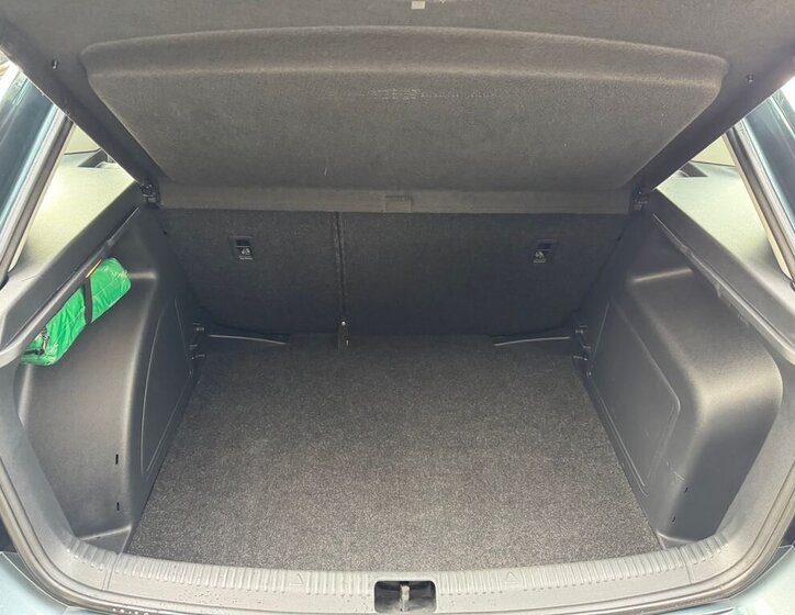 Škoda Rapid Hatchback 999,0 70 kw